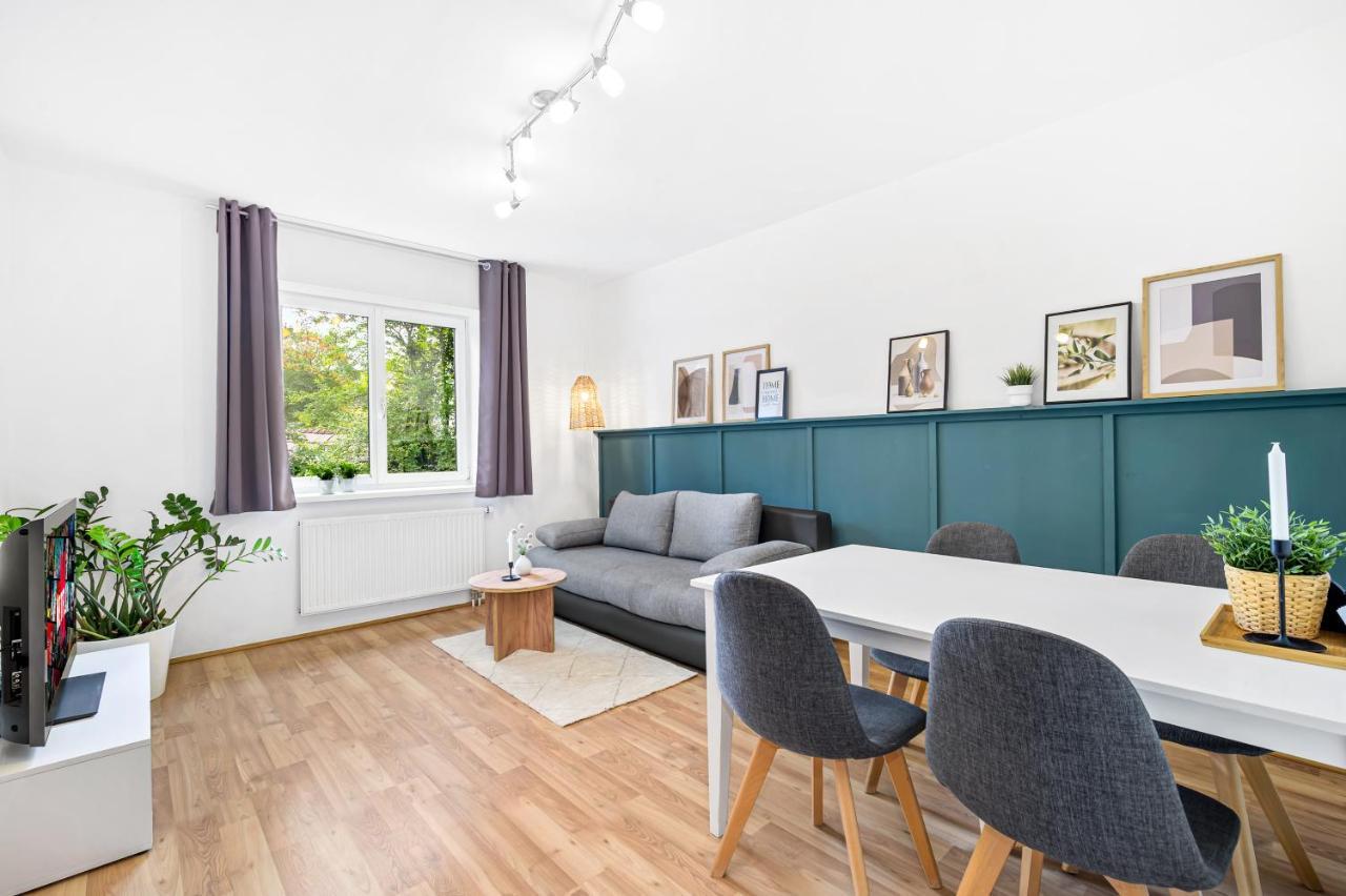 Erholung Pur Nahe Krankenhaus & Uni Mit Parkplatz! Apartment Graz Luaran gambar