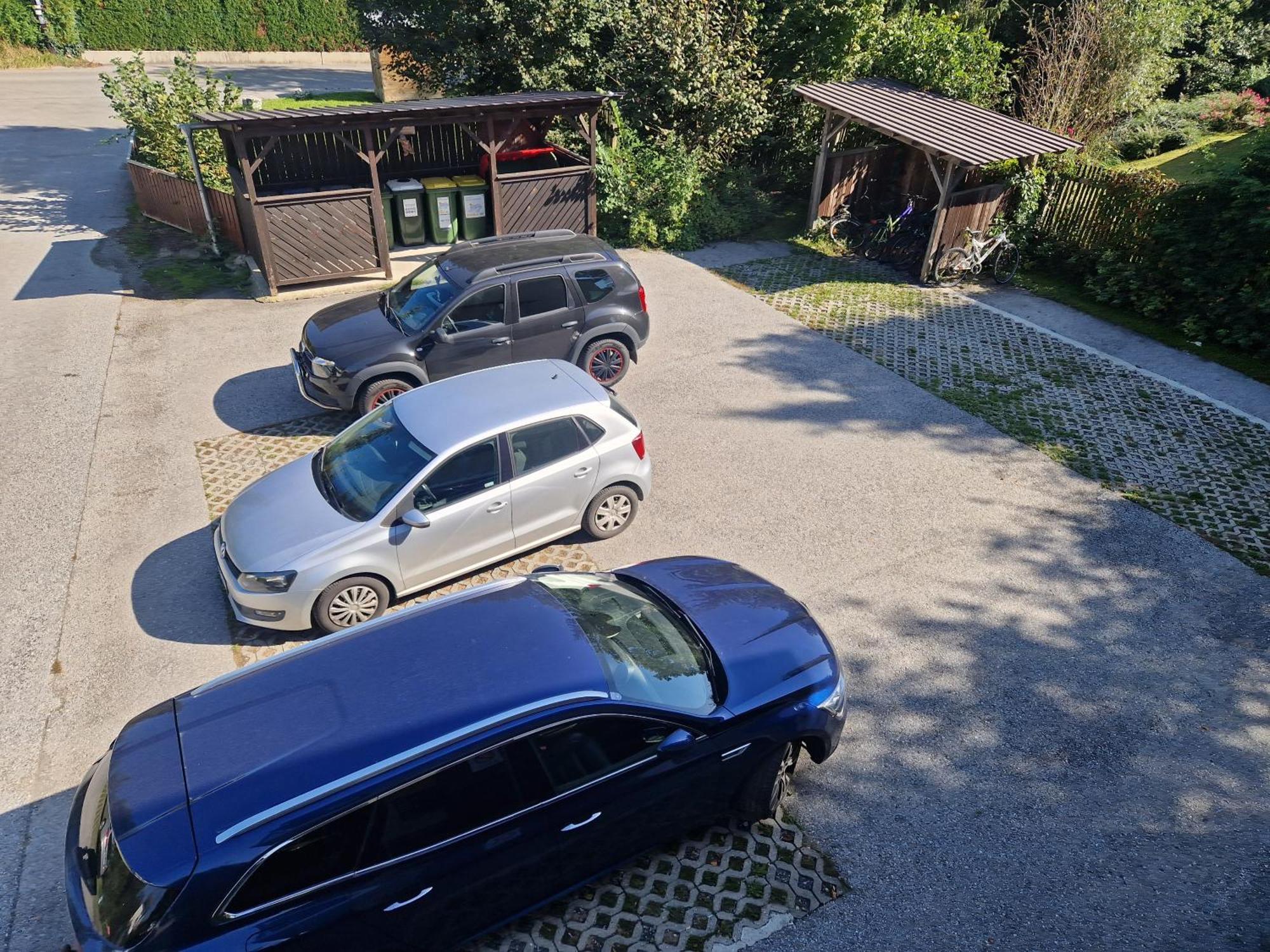 Erholung Pur Nahe Krankenhaus & Uni Mit Parkplatz! Apartment Graz Luaran gambar